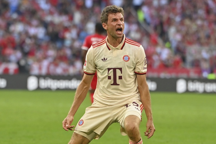 意媒：那不勒斯在转会市场上动作频频，他们可能签下穆勒