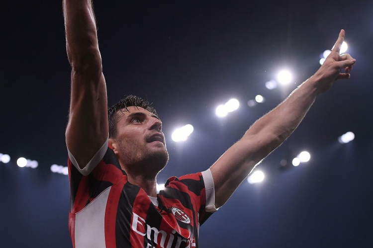 加比亚：S-希门尼斯是非常重要的球员 我相信托莫里周三能复出