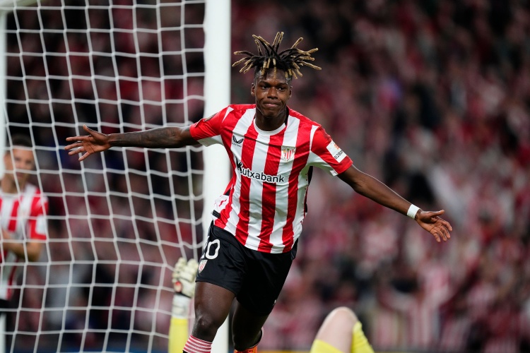 世体：巴萨希望尼科没注册保证也能签约 尼科方面正讨论是否加盟